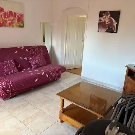 Casa Di Corte T2 Climatise Tous Confort Centre Du Village Appartement Galeria (Corsica)